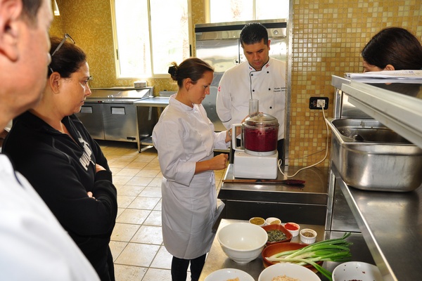 Edde Sands Wellness Cooking Class
